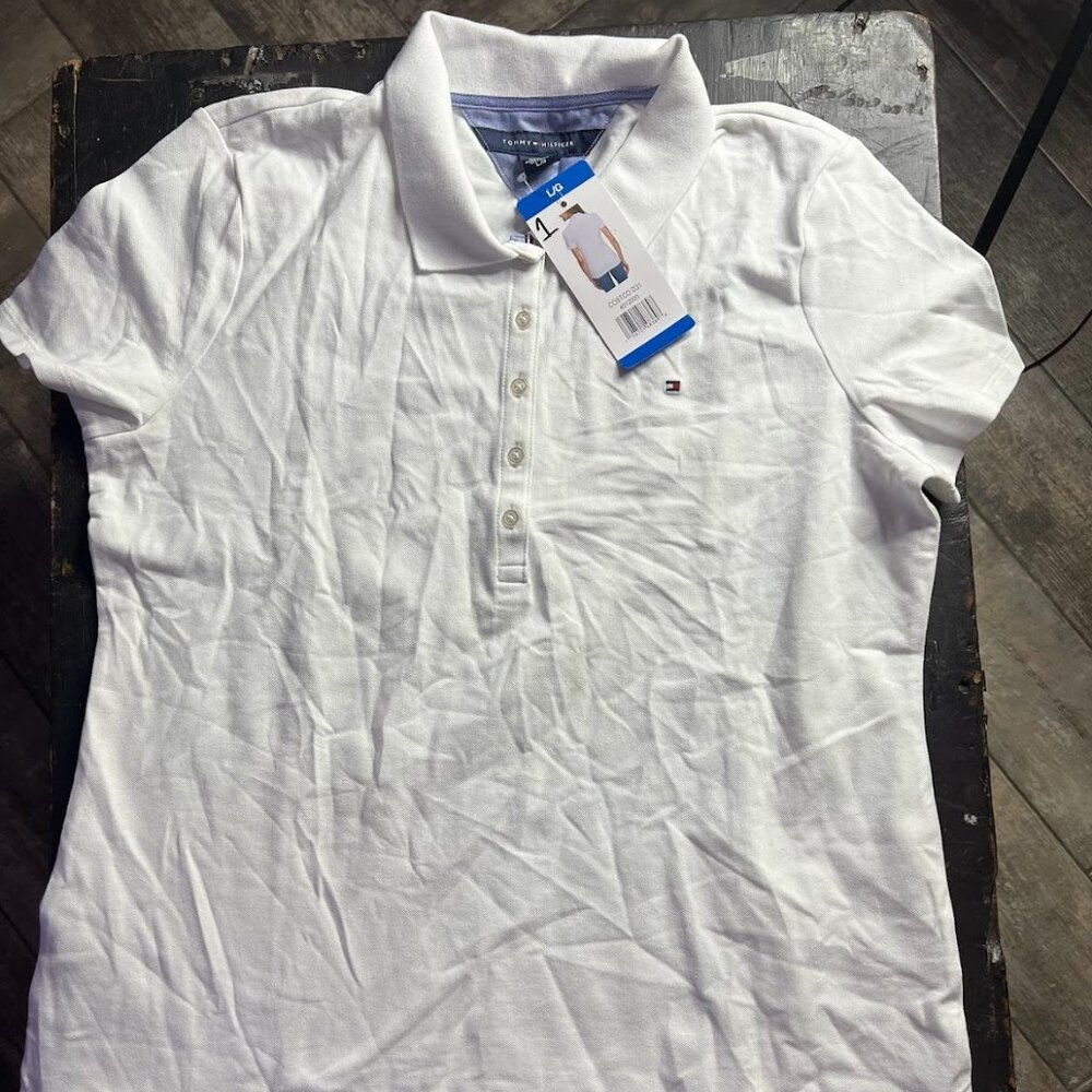 Large Tommy Hilfiger White Shirt